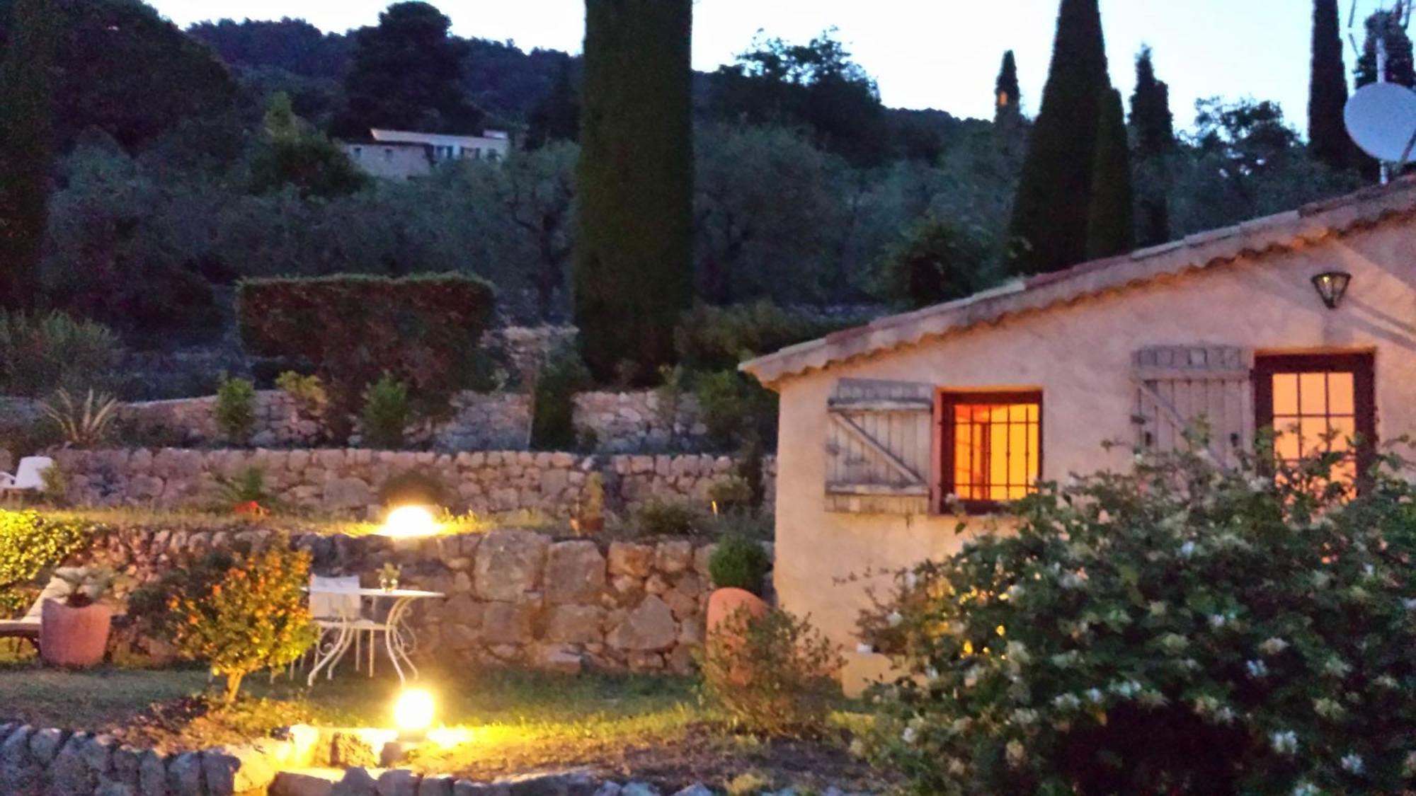 Bed and Breakfast La Bergerie St Antoine Spéracèdes Zewnętrze zdjęcie